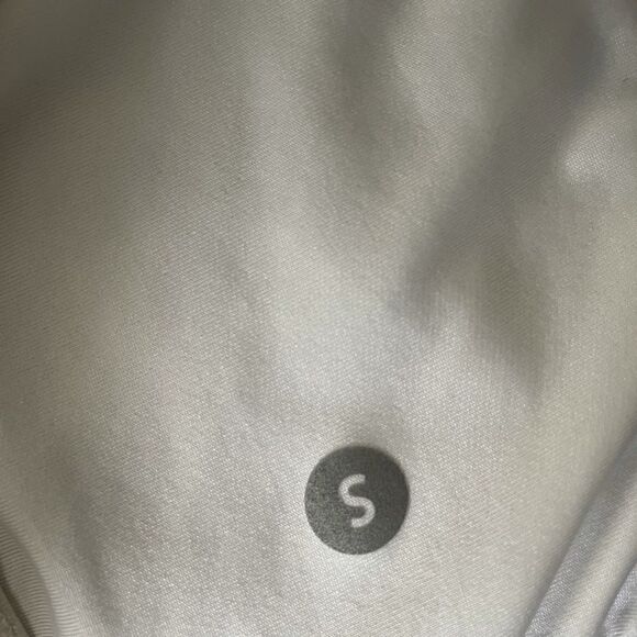 Scorpio Sol Workout Tank with Support Bra - Picture 4 of 5